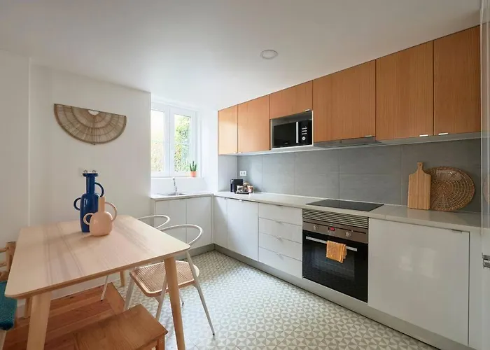 Charming Duplex With Private Terrace And Parking