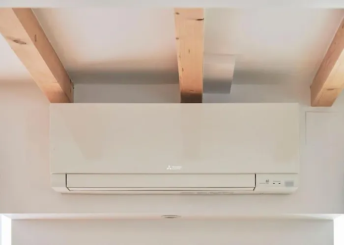 Charming Duplex With Private Terrace And Parking Διαμέρισμα *