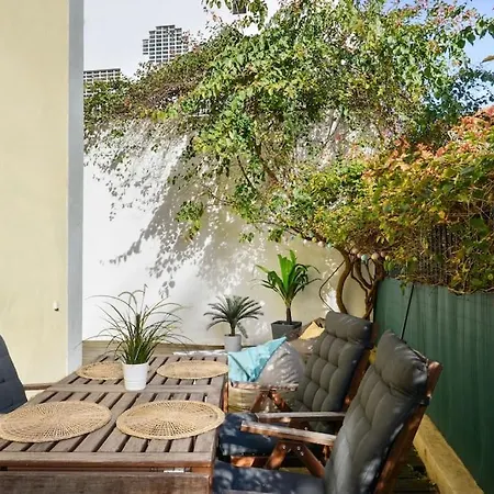 Charming Duplex With Private Terrace And Parking * Lisbon
