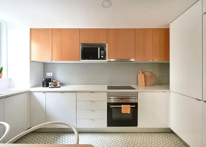 Charming Duplex With Private Terrace And Parking *