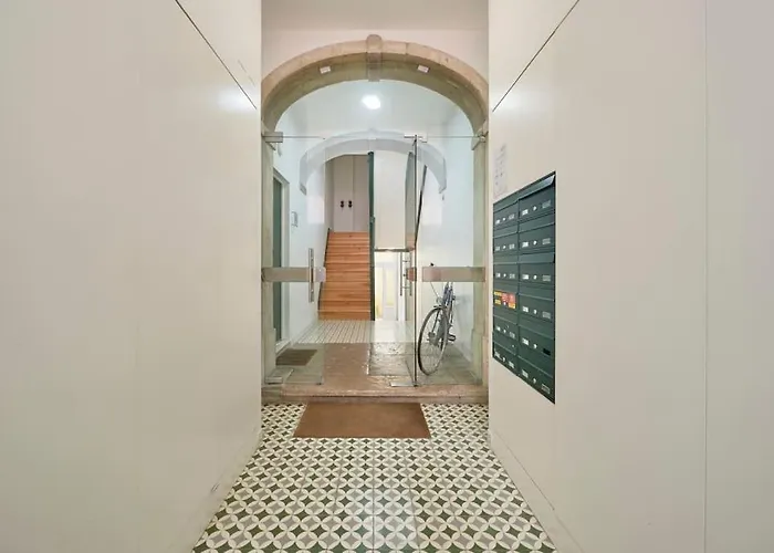 Charming Duplex With Private Terrace And Parking *