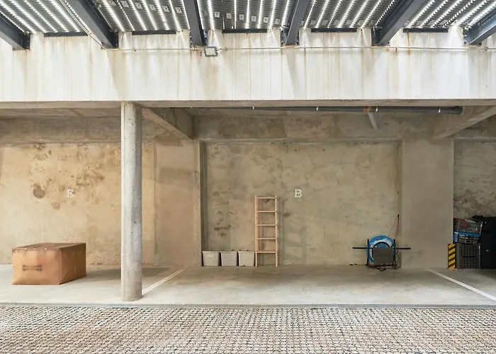 Charming Duplex With Private Terrace And Parking * Lisbon