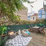 Charming Duplex With Private Terrace And Parking Daire