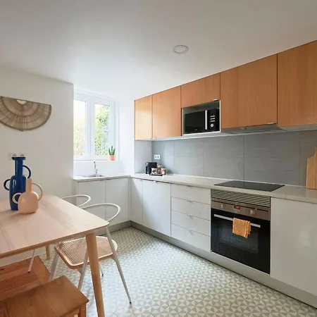 Charming Duplex With Private Terrace And Parking