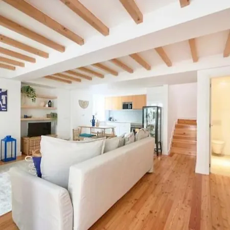 Charming Duplex With Private Terrace And Parking